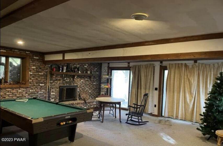 20. Single Family Homes for Sale at 120 Falling Brook Way Lords Valley, Pennsylvania 18428 United States