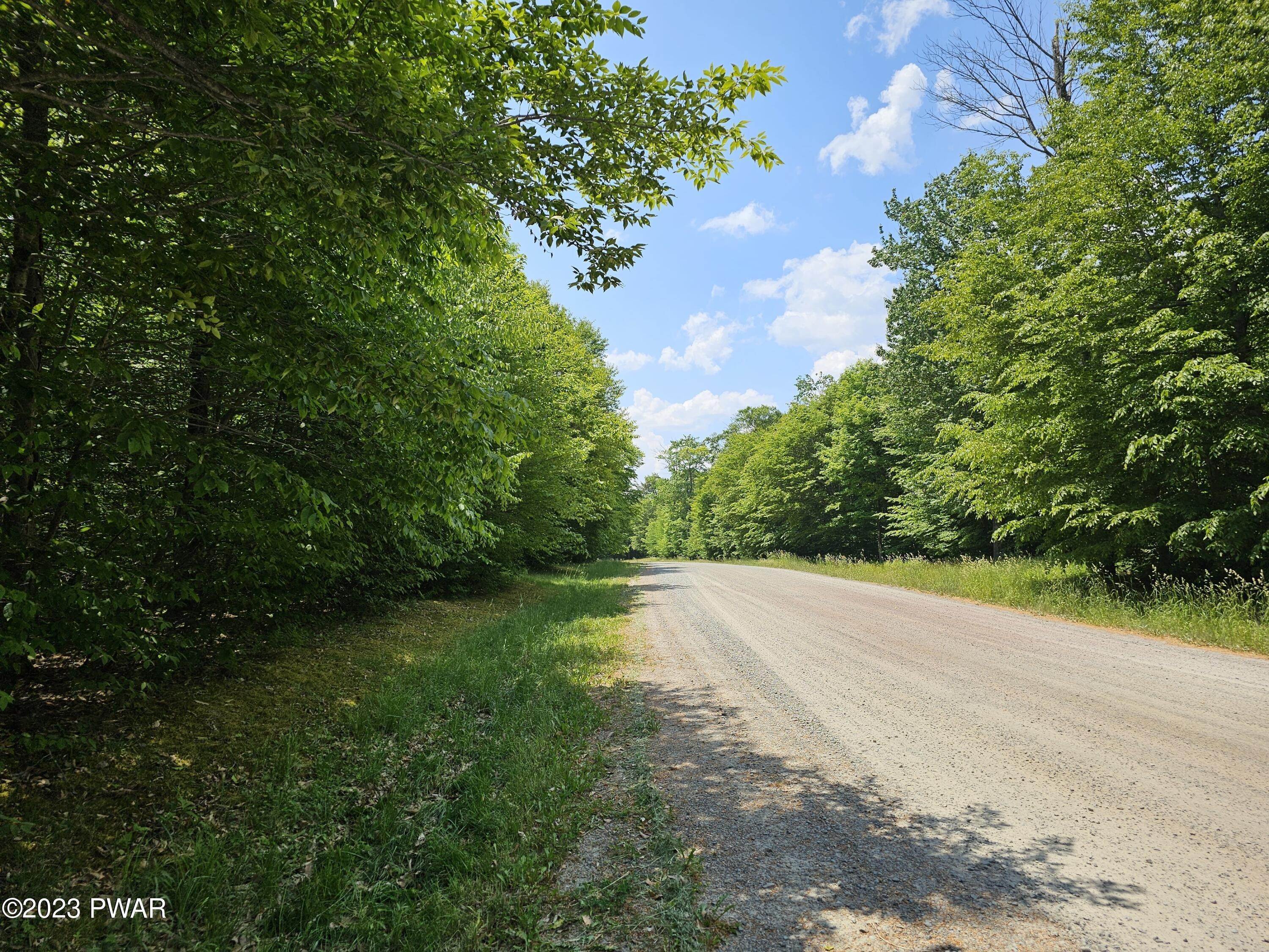 16. Land for Sale at Lot 69 Stonegate Road Equinunk, Pennsylvania 18417 United States