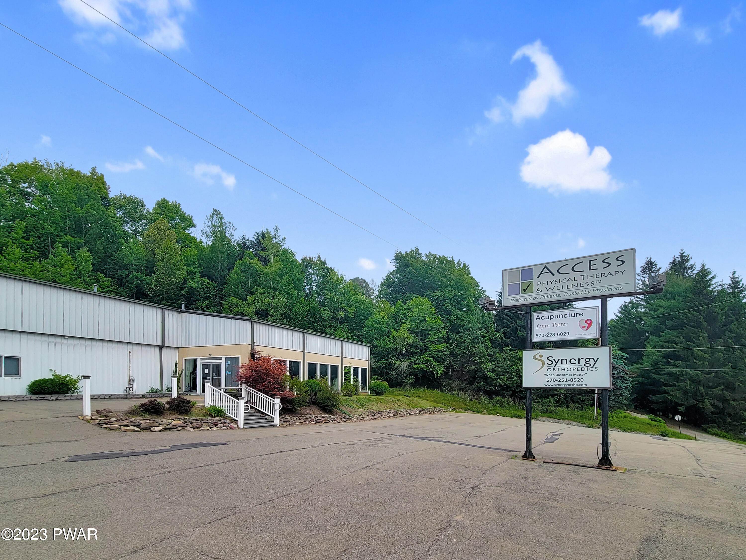 3. Commercial for Sale at 232 Sunrise Avenue Honesdale, Pennsylvania 18431 United States