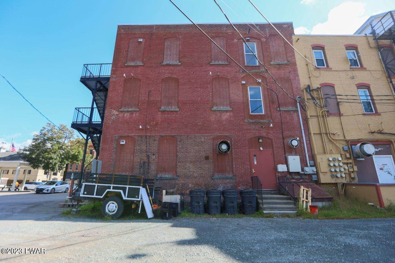 50. Commercial for Sale at 630 Main Street Honesdale, Pennsylvania 18431 United States