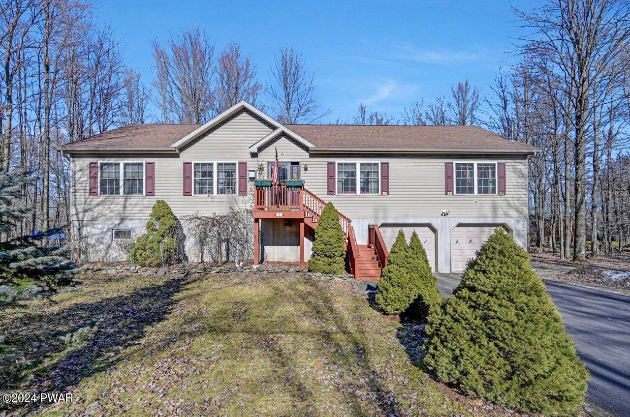 Single Family Homes for Sale at 96 Wild Turkey Circle Lake Ariel, Pennsylvania 18436 United States